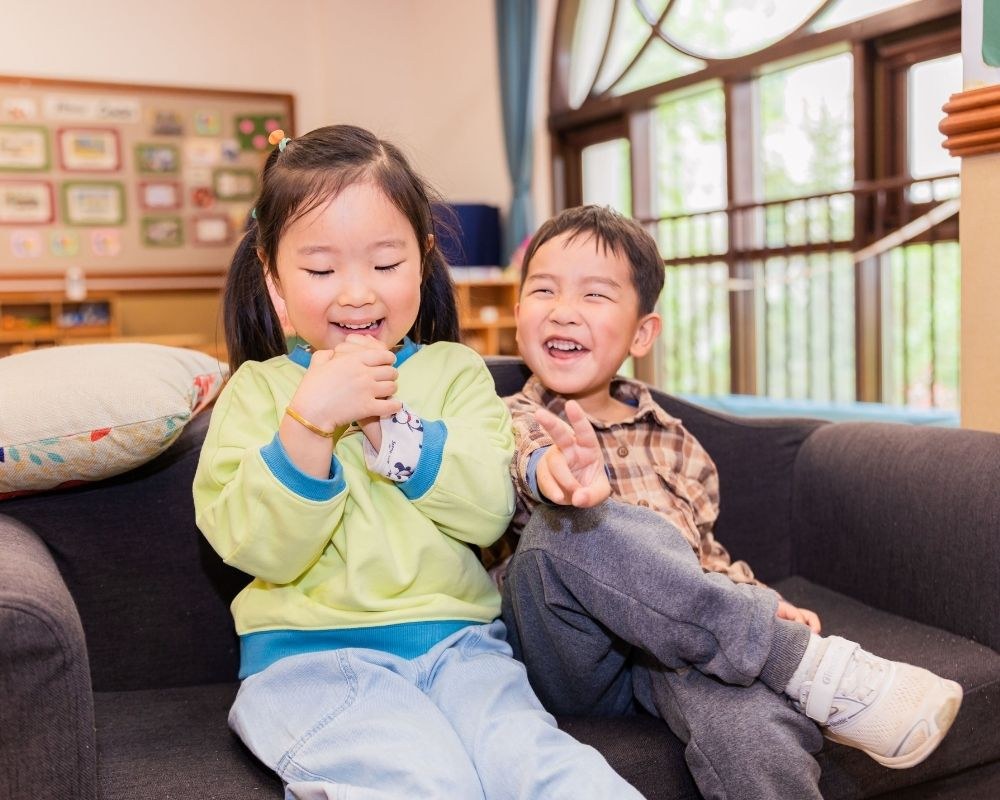 Hướng dẫn chọn phương pháp dạy tiếng Anh theo 5 kiểu tính cách của trẻ